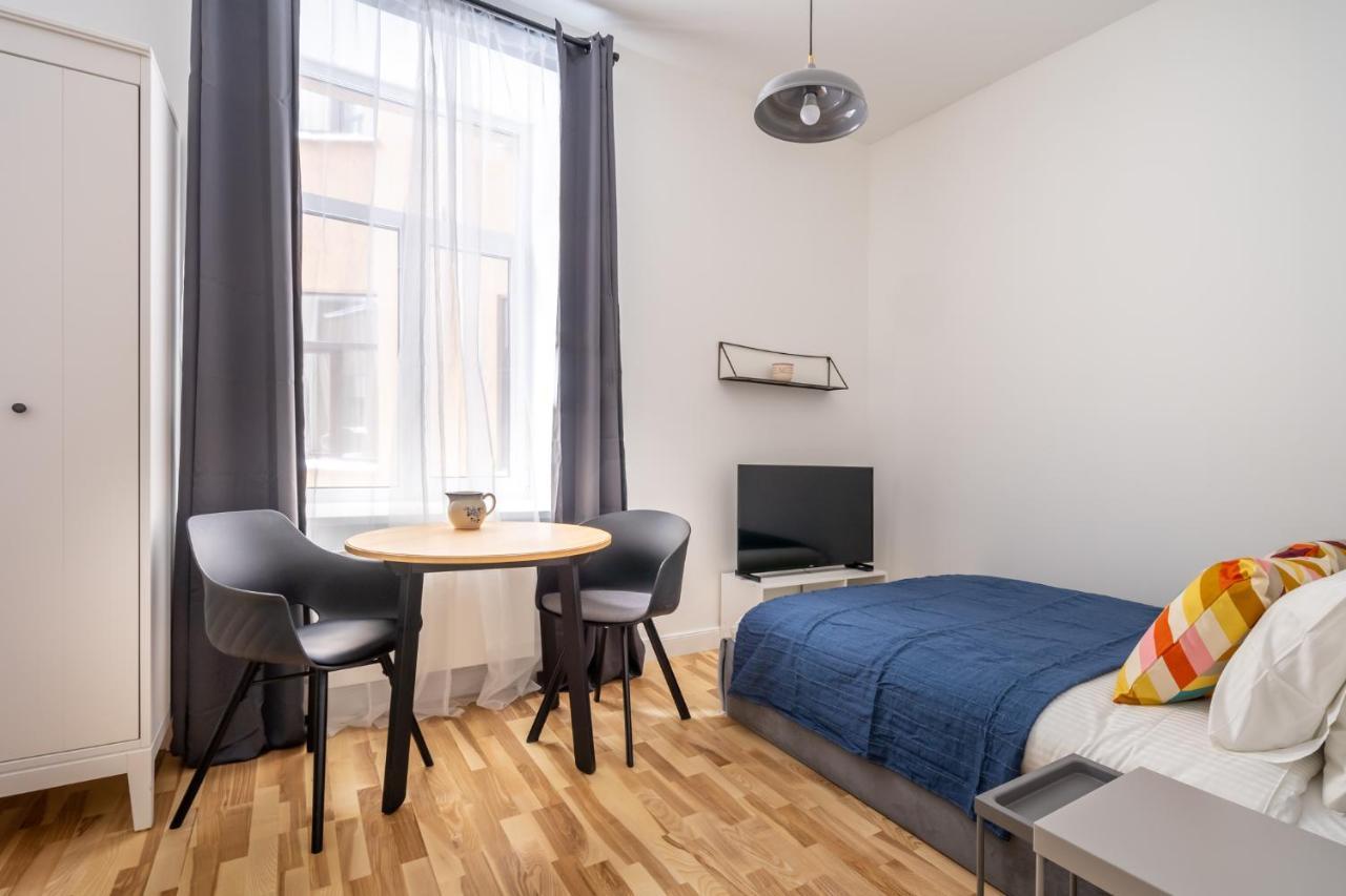Lacplesa24 - Modern Studios In Riga City Center Luaran gambar